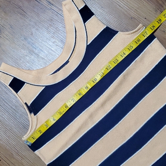 St John knit peach navy striped tank top sweater euc - Picture 3 of 7
